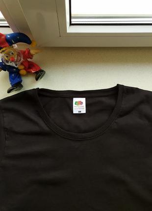 Женская чёрная футболка базовая классическая приталенная  fruit of the loom2 фото