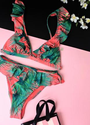 Яркий цветочный купальник с рюшами victoria's secret ruffle tropicana