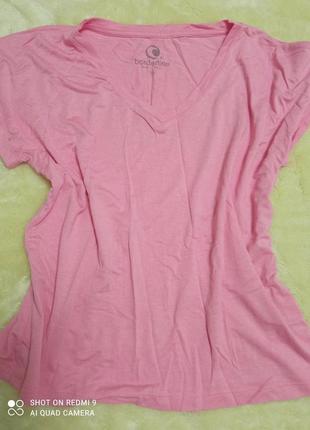 Рожева футболка.. нова