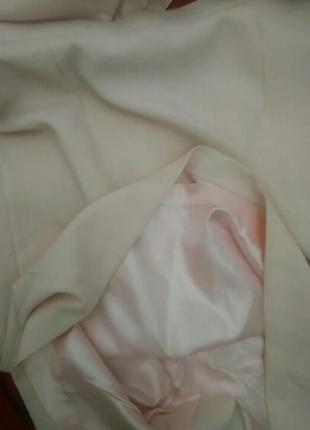 Фирменный костюм ,пиджак на подкладке и юбочка на подкладке, нежно розового цвета6 фото
