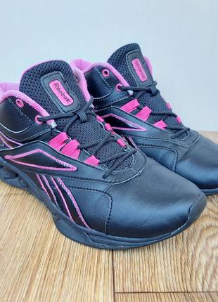 Кросівки Cblack reebok nexride