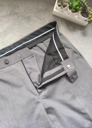 Гарний якісний приталений сірий костюм taylor & wright завужені брюки7 фото
