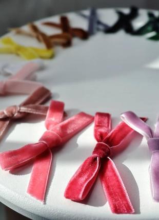 Оксамитові бантики для найменших красунь 🎀