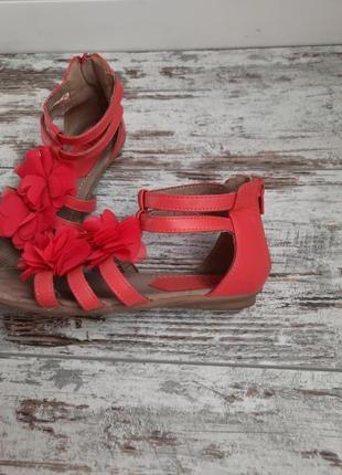 Босоніжки на дівчинку dunnes 3