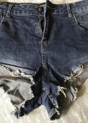 Стрейчевые джинсовые шорты1 фото