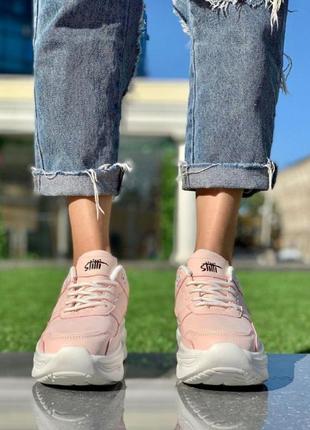 Женские кроссовки  светло розовые8 фото