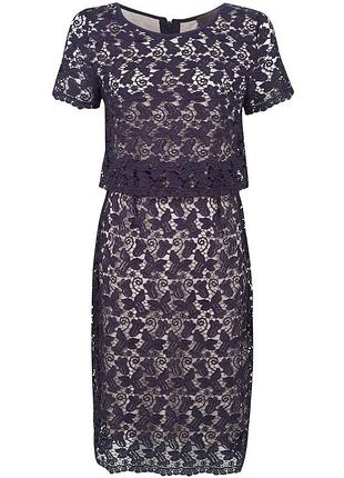 Платье футляр нарядное s на работу ажурное деловое гарчдна сукня