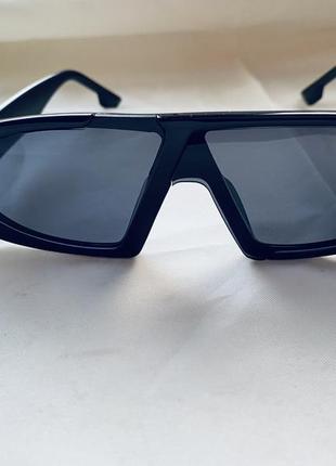 Стильные солнцезащитные винтажные очки4 фото