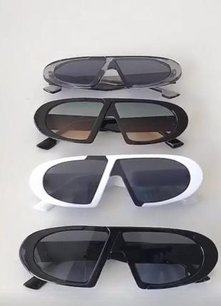 Чорні чоловічі сонцезахисні вінтажні окуляри3 фото