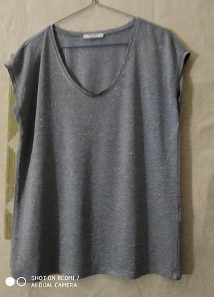 Легенька футболка