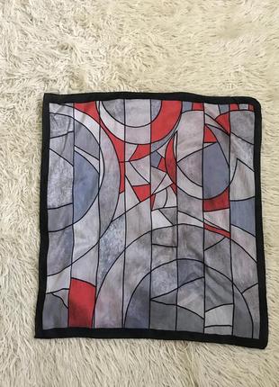 Шелковый платок чесуча