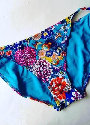 18-20 роскошные яркие цветочные плавки, низ от купальника на завязках