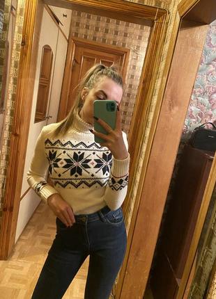 Свитер тёплый