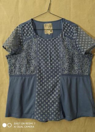 Симпатична блузка