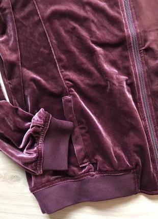 Прогулочный велюровый костюм виноградного цвета бомбер кюлоты7 фото