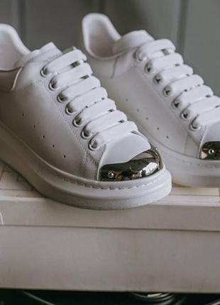 Жіночі кросівки alexander mcqueen white metal