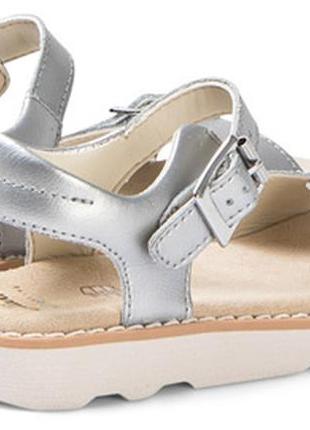 Шкіряні сандалі clarks crown bloom k silver 4