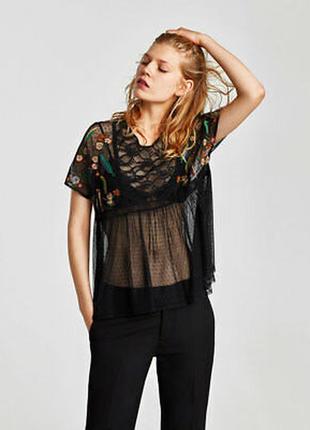 Мега стильна мереживна блузка з вишивкою \zara іспанія\p.m-l