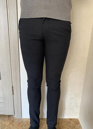 Чоловічі штани завужені slim fit