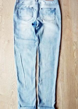 Стильные светло-голубые джинсы/w28 l343 фото