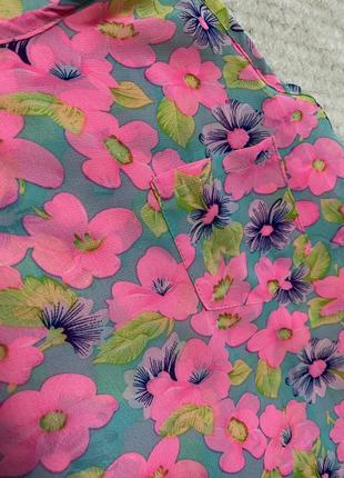 Легка шифонова блуза майка в яскравий принт квіти4 фото