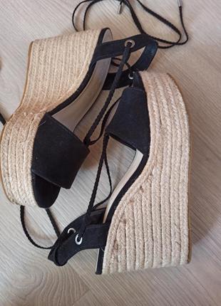 Босоножки bershka 39 размер