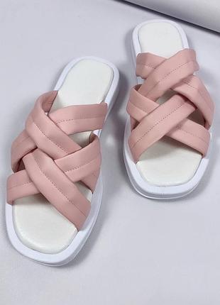 Шкіряні шльопанці обкладинка