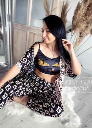 Шелковая пижама с халатом с принтом ff