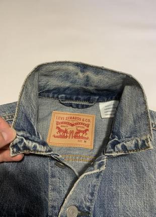 Оригінальна чоловіча красива джинсова куртка джинсовці levi's m denim jacket6 фото