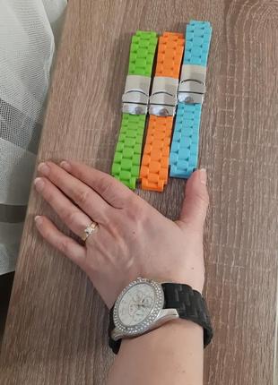 Годинник one не swatch