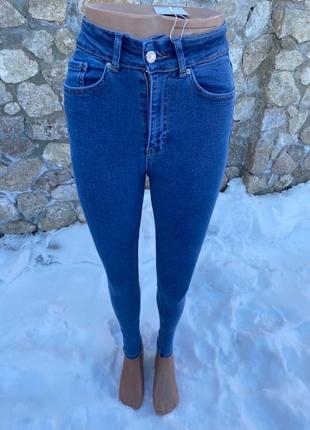 Джинси, голубі скінні, 25 розмір, джинси скіни1 фото