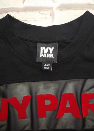 Ivy park футболка кроп топ оверсайз с большим логотипом3 фото