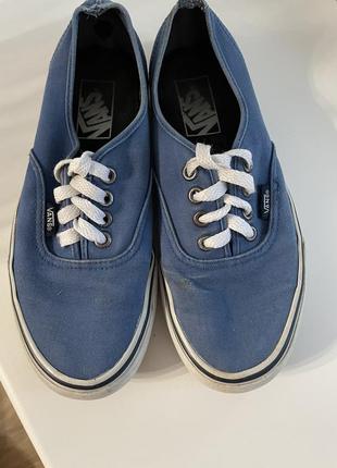 Vans authentic