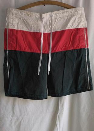 Красивые фирменные трехцветные шорты (made in bandladech )2 фото