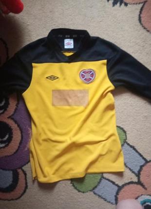 Футбольная кофта  umbro