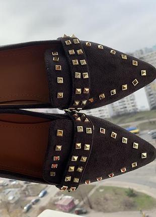 ⛔ ✅балетки туфлі еко замш з золотими заклепками якість2 фото