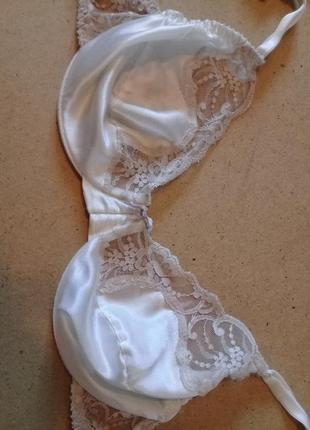 Нежный бюстгальтер