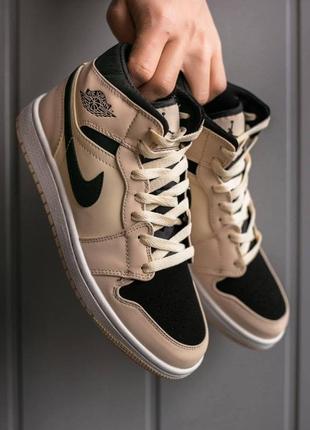 Кроссовки женские nike air jordan 1 retro  high “black\beige ”