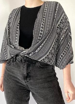 Легкая вискозная накидка atm.