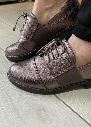 Туфли женские на шнуровке