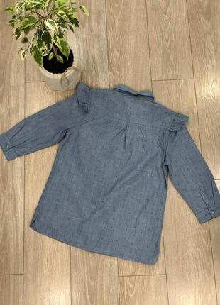 Блуза-рубашка котоновая джинсовая в мелкий горох с рюшей размер 12-143 фото