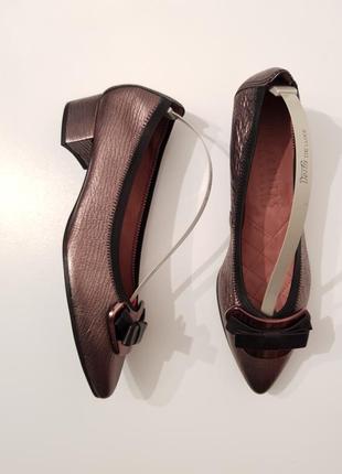 Шикарные кожаные туфли известного европейского бренда hispanitas испания5 фото