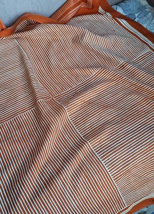 Шикарный шёлковый двусторонний платок в полоску с потёртостями2 фото