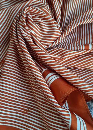 Шикарный шёлковый двусторонний платок в полоску с потёртостями7 фото