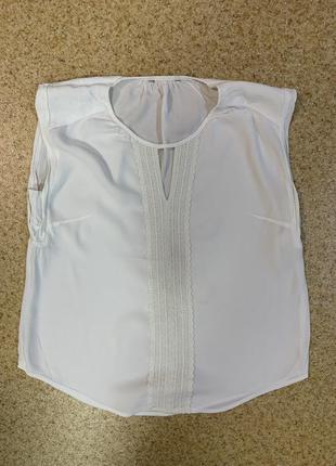 Базова/біла/річна/блузка/з вишивкою/без рукавів/ошатна1 фото