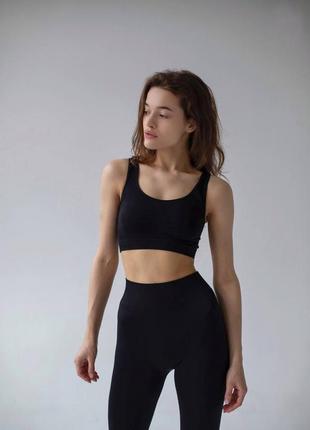 Бесшовные костюмы, бесшовные комплекты