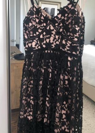 Чорне ажурне плаття в білизняному стилі a-силует l8 фото