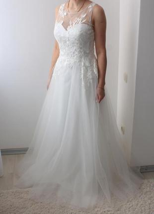 Весільне плаття, весільну сукню4 фото