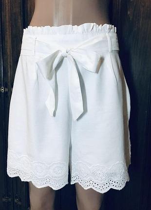 Terranova шикарные білі шорты шортики прошва выбитые вышитые модные трендовые стильные