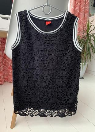 Майка з мереживом